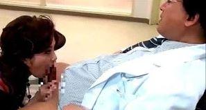 【ながえスタイル】静まり返った病院の中でチンポをおしゃぶりする音だけが響き稿ります