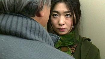 【ヘンリー塚本】チンポが欲しくてたまらない人妻さんの前にチンポを出した結果w