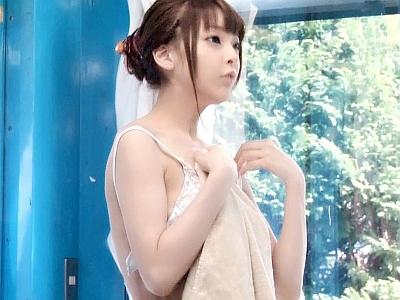 【マジックミラー号】温泉旅行に来ていた女子学生さんが、エロマッサージとセックスで何度も絶頂しちゃいましたw