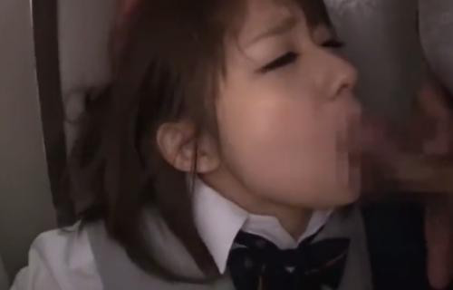 【レ〇プ】「あっあぅ・・・」彼氏と一緒に帰宅中の女子高生がエレベータに乗っていると後ろにいた男に襲われて無理やり犯される
