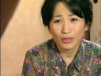 【ヘンリー塚本】下宿を営む未亡人さんは、元気なペニスを待ちわびる！