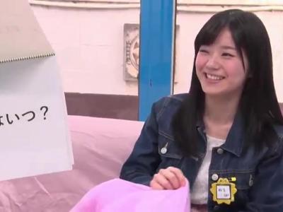 «外見える!?|JD»【エロエロカー】インタビュー中に無防備な女の子にデカチンファック！エロすぎ注意なエロ映像
