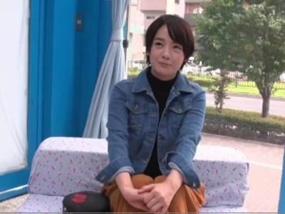 «おっぱい|エロ動画»ナンパした激カワ美少女に生ハメ激ピストン！寝バックで激ピストンされてガクガク絶頂！男性におすすめのスケベ動画
