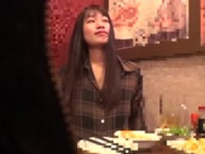 «人妻|酔っ払い»1人居酒屋をしていた人妻を連れ出して不倫エッチ！右手が止まらないエロ映像