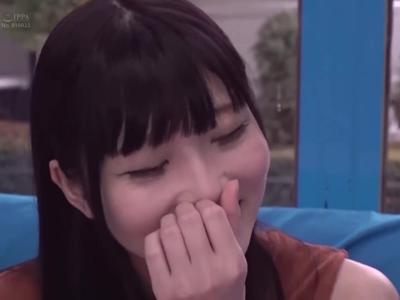 «外見える!?|寝取り»若者恋人が恋人のチンポ当てに挑戦した結果…罰ゲームで寝取られ！フル勃起注意なエロ動画