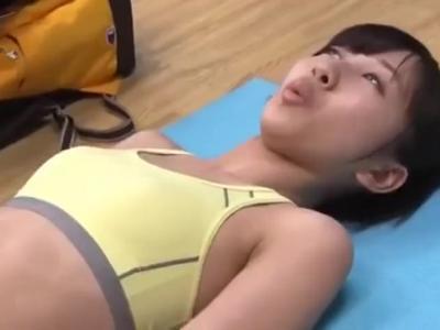 «外見える!?|エステ»陸上部の激カワ大学生の膣圧チェック！セクハラエステからのゴム無し挿入種付け！抜けすぎ注意な18禁動画