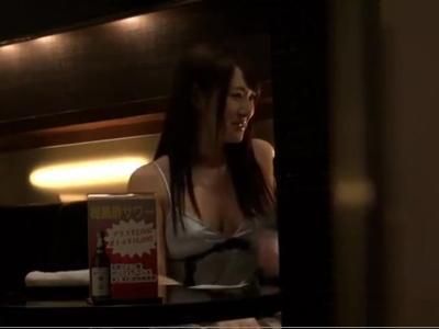 «キャバ嬢|風俗嬢»おっパブ店で巨乳な娘と本番エッチ！常連になれば生ハメ種付け出来る裏風俗店！センズリ向きのスケベ映像