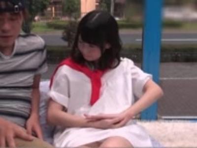 «外見える!?|素人»ナンパした激カワ美少女に生ハメ激ピストン！寝バックでガン突きされてガクガク絶頂！発情動画