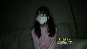 ≪個人撮影≫処女にしか見えない幼女のオナニー。スーパーで売ってそうな綿のパンツもエッチな汁でぐちょぐちょに…