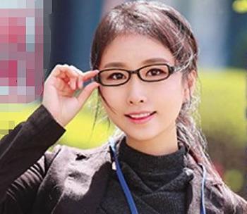 【ニッポンもチンポもダイスキ♥】メガネをかけた東南アジア系美女のおまんこを調教しちゃいました