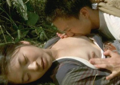 【田中美佐子】芸能人♥乳首モロ見え♥美乳を鷲掴みされ、可愛い乳首を吸われ喘ぎ声を漏らす今では考えられない濡れ場【高画質】