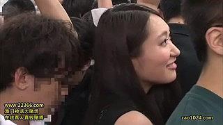 ≪痴漢≫喘ぎ声交じりで必死に抵抗を見せる。「感じてなんていません」と言いたげなぐらい必死に。その本質を痴漢師が見抜く！
