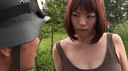 ≪ヘンリー塚本≫自然災害に遭遇した夫を救えるのは現地人のみ！その救済条件を巨乳妻に突きつける「お前さんを抱きてえ♡」