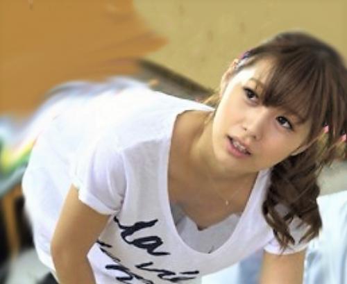 ＜朝イチレイプ＞貧乳ぽろんで危険フェイズのゴミ出し場！ノーブラで貧乳の美人ギャルが襲われちゃう！