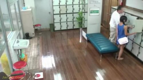 ≪　JS　≫　銭湯隠し撮り流出！「発育途中の幼女にも興奮してしまうガチの素人モノ」※閲覧注意！！！