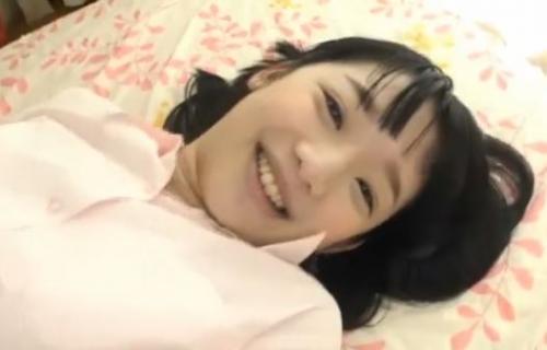 JCのようなJDとソファーでキスしてたらムラムラしたので中へ出させて頂きました！姫川ゆうな