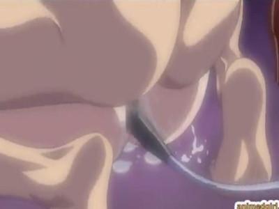 淫乱な結合部からピストンするたびに感じまくって愛液がポタポタ零れちゃって水たまりが出来ちゃう♡