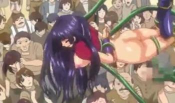 民衆の目の前でぬるぬる触手から凌辱レイプされる女戦士が身体中から色んな汁が垂れ流しイキまくる！！