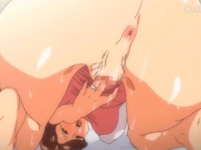 夫が隠していたエロ本を見つけて、思わずオナニーを始めてしまったいけない主婦さん。昼間からあそこをぐしょぐしょと！
