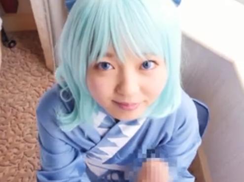水色髪のコスプレ美少女とホテルでオフパコ中出しセックスで子宮タンクに何度も大量ザーメン注入！！
