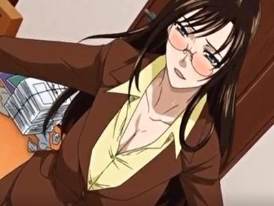 スーツ姿×メガネがえっちな女社長！変わった性癖を持っていて…♡仕事中にもかかわらず大胆オナニーで大興奮♡
