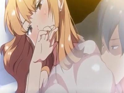 酔っぱらって布団に隠れておっぱい吸われながらSEXされちゃう女の子♡気持ちよくて声押し殺しながらイチャイチャしちゃう♡
