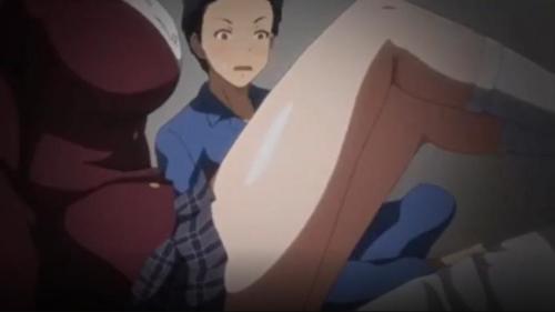 ミニスカの生脚太ももたまらん女子パイセンが遊びに来て一発して帰ってく♡