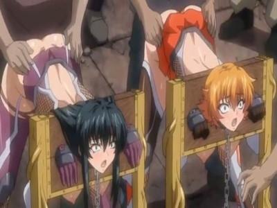 対魔忍の美女たちが敵に敗北し拘束される！！ギロチン台に拘束されて野獣男どもの性処理肉便器に奴隷調教されるっ！！