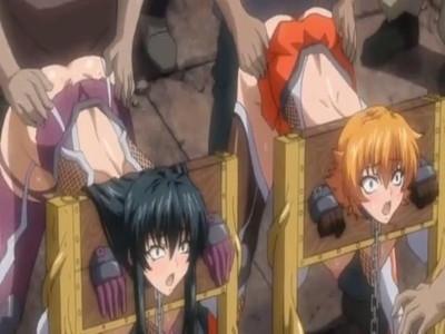 【エロアニメ】これこそ拷問快楽調教責めされて巨乳くノ一たちをギロチン拘束して凌辱種付けピストン！！