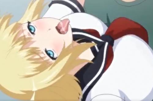 セーラー服コスプレ中の巨乳美女が制服着衣のままパイパンマンコに巨根チンポ挿入されそのままガン突きアヘ顔イキ！！