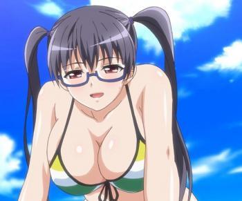 メガネ美女が爆乳の乳を揺らしながら、水着姿で野郎どもに攻寄る！！