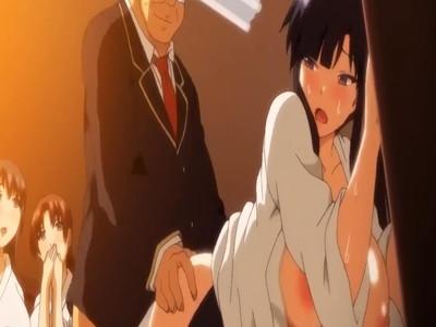 道場でみんなの前でさらされながらのSEX。恥ずかしいのに感じてしまってバックから何度も激しく突っ込まれるチンポ。