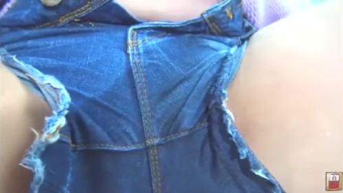 ショートパンツにおもらし1 peeing in short pants No.1