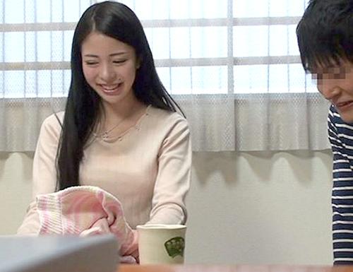 《人妻/NTR》シングルファーザー×ママ友の白昼不倫現場を隠し撮り！「旦那には内緒♡」モデル級神スタイル妻が激しいSEX