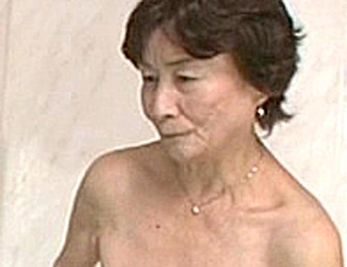 《七十路熟女》豊満ボディが癒しを感じさせてくれる...母性！『こっちいらっしゃい♡』熟練の技＆包容力がたまらない！！