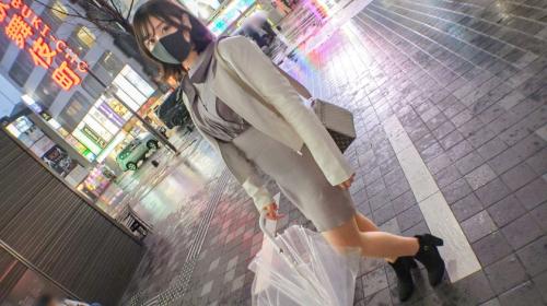 歌舞伎町でリッチなパパと交友してる女子。手マンでアソコはびしょびしょ!