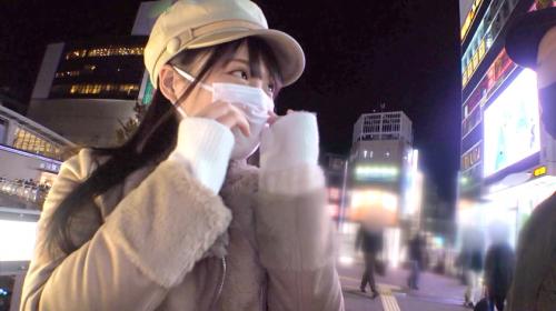 潮吹き体質で中イキしまくる！あざとカワイイ大学生。スパンキングとイラマで喜ぶドM属性
