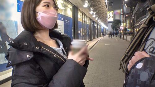 カラオケ屋のバイト帰りの美人学生、カレと喧嘩中で鬱憤を晴らすようにＮＴＲセックス。