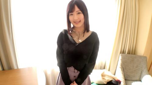 Eカップ美巨乳の純朴女子大生。抱き心地抜群のむっちりボディを堪能！