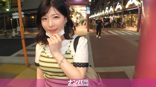 手マンで幾度も潮吹きまくり！！敏感過ぎるマ〇コにトドメの巨根ぶち込み大絶頂！！