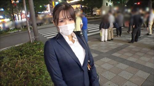 上司との飲みに辟易しているＯＬ。二軒目誘ってホテルへ、手マンでもチ〇ポでも大量潮吹き！