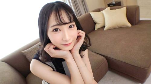 愛嬌抜群の美人ペットショップ店員はＨ大好き！男優を巧みな舌遣いでフル勃起へと導く！