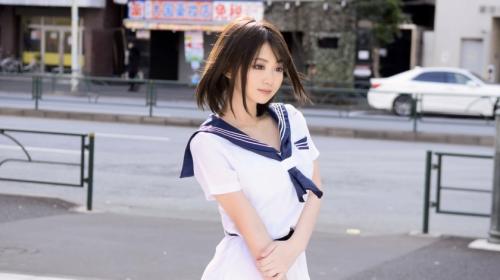 変態レイヤーの極上ボディ！コスの上からわかるボッキ乳首は感度良好！