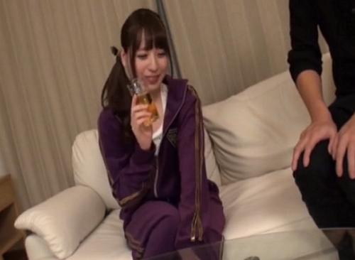 下心見え見えのゲス男が媚薬を飲ませて無断中出し！