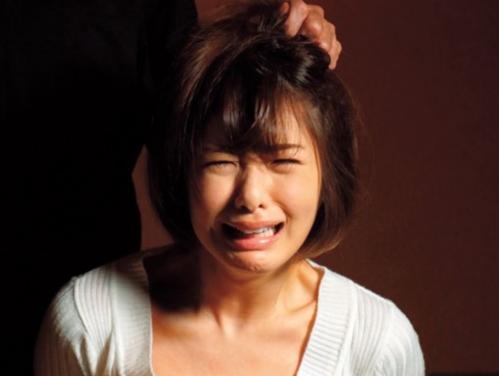 誘拐され強姦された人妻だが、完全に寝取られ痴女に激変！