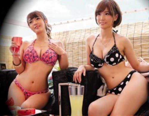 夏の海辺で理性の緩んだギャルを持ち帰りハメ倒しちゃいました！