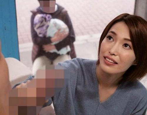 大きすぎて嫁がヤラせてくれない悩みも出産直後の緩マン痴女が解消してくれました！