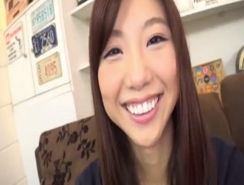「エアーセックスですか？」乗せられた連続中出しされる女子大生！