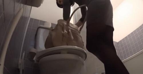 持ち帰りされた人妻の痴態を隠しカメラで盗撮する変態野郎！
