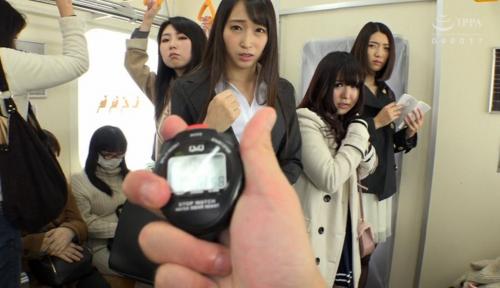 電車の中で時間を止めてハメ狂うヤバイやつ！